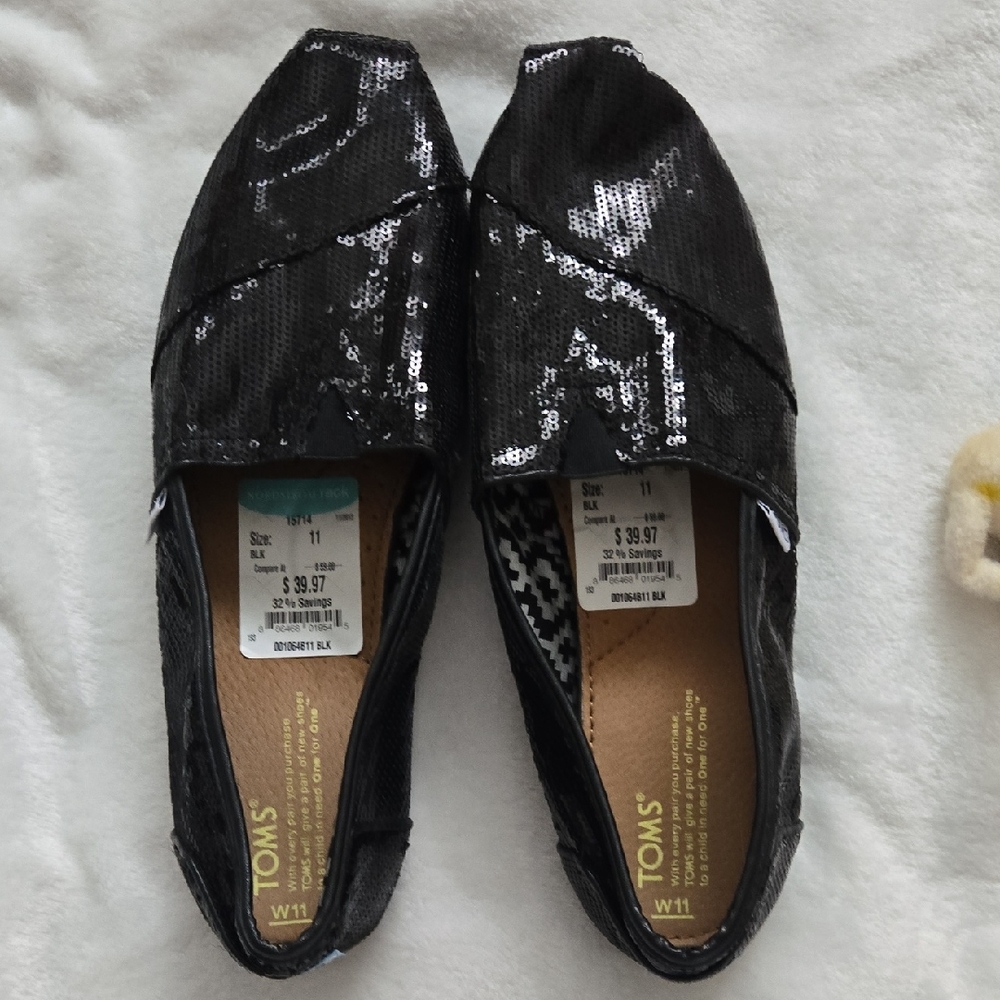 TOMS Women's Sparkling Black Flats